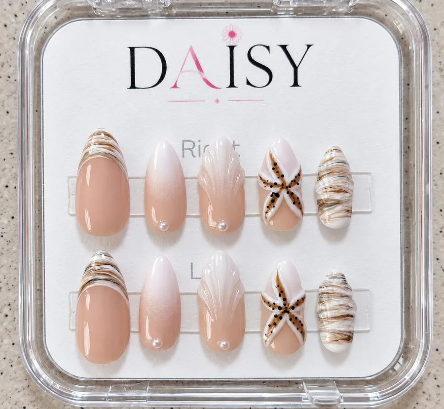 Endless Summer press-on nail set